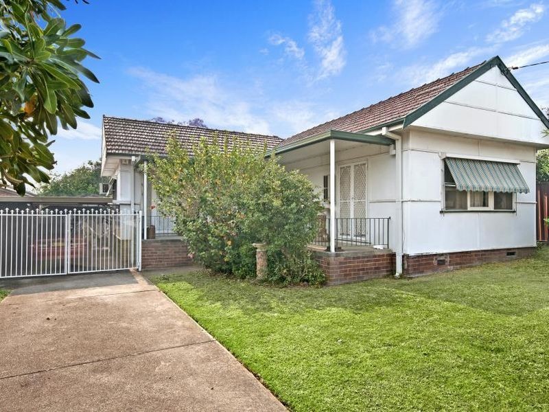 8 Carrington Street, Parramatta NSW 2150