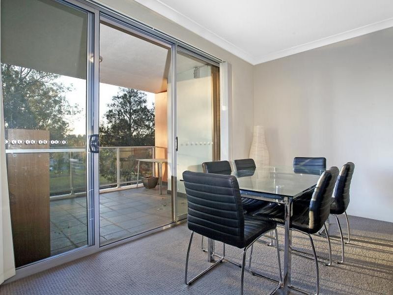 18/35-37 Darcy Road, Westmead NSW 2145