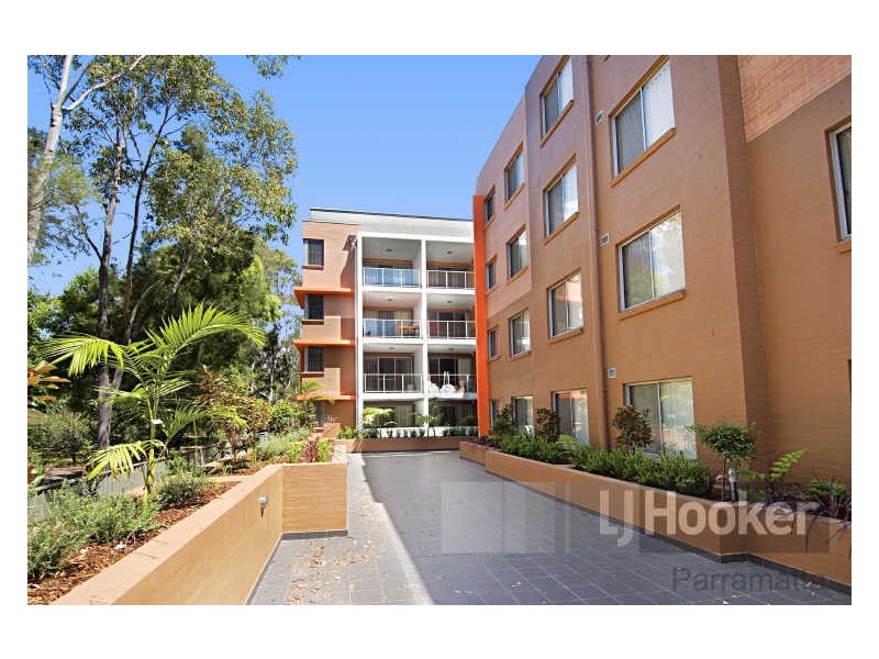 35-37 Darcy Road, Westmead NSW 2145