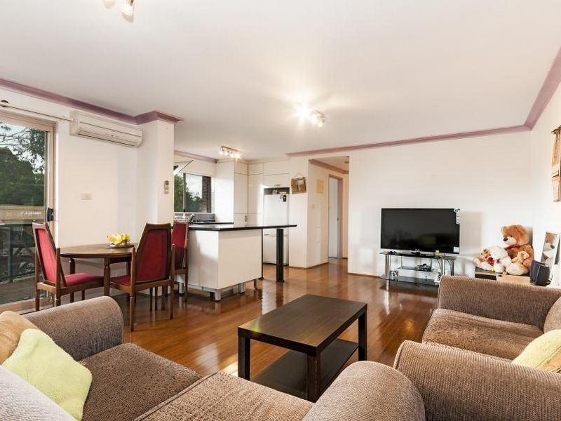 4/24-26 Lansdowne Street, Parramatta NSW 2150