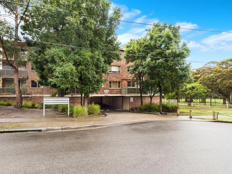 31/1-3 Priddle Street, Westmead NSW 2145