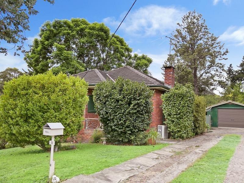 33 Alanas Avenue, Oatlands NSW 2117