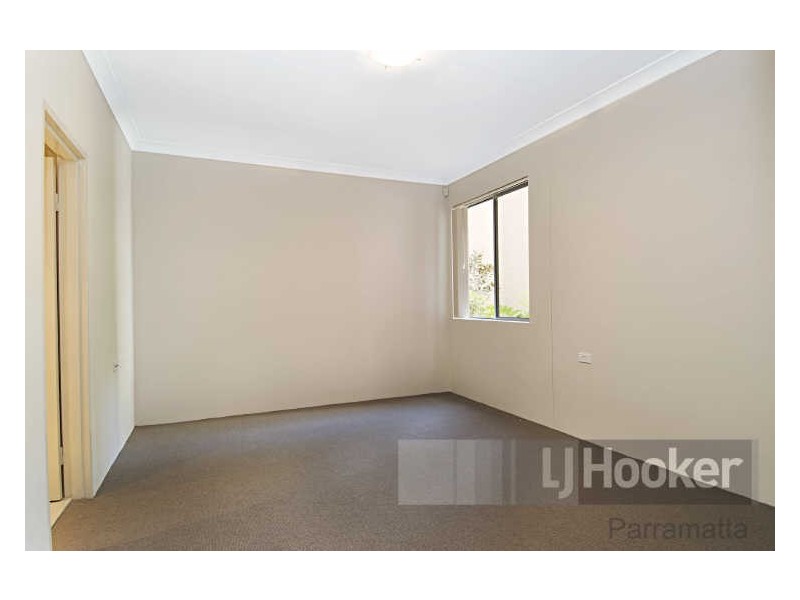 35-37 Darcy Road, Westmead NSW 2145