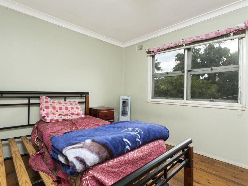 18 Jones Street, Pendle Hill NSW 2145