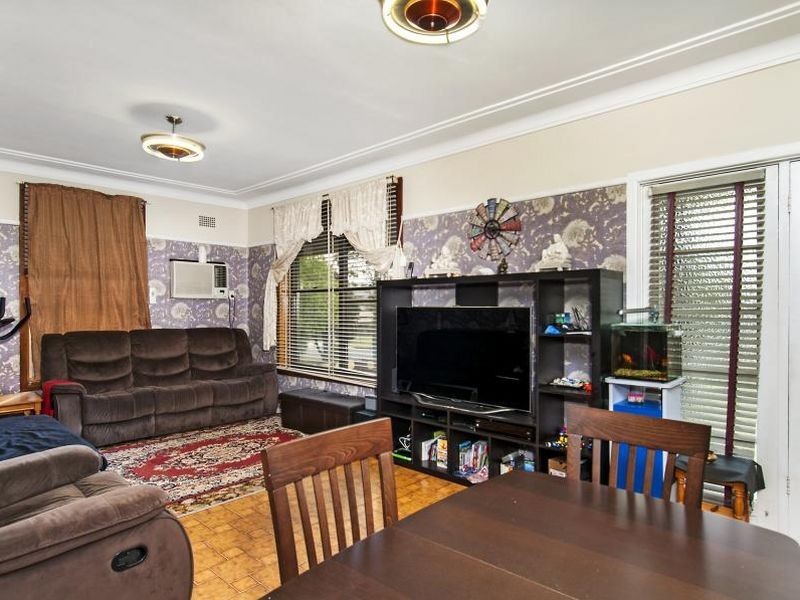 26 Austral Avenue, Westmead NSW 2145