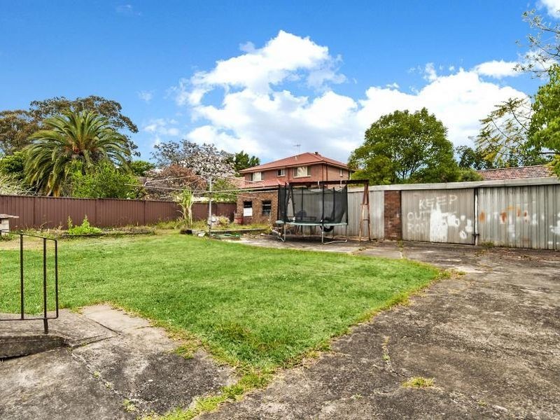 26 Austral Avenue, Westmead NSW 2145