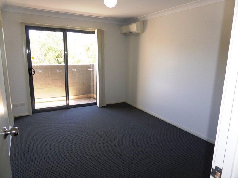 160 Driftway Drive, Pemulwuy NSW 2145