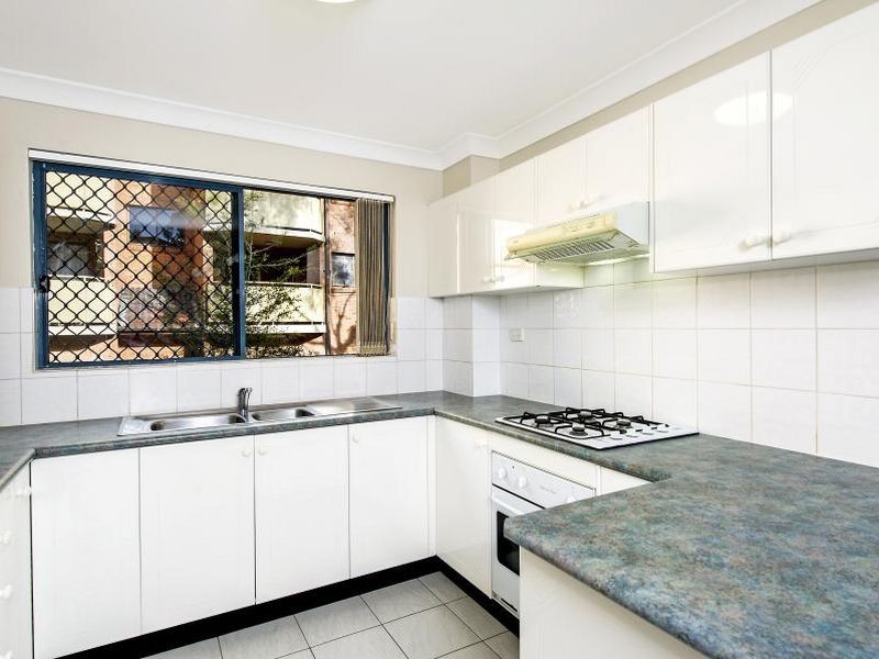 9/245-247 Targo Road, Toongabbie NSW 2146