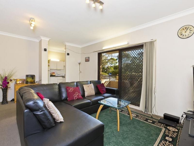 1/185 Hawkesbury Road, Westmead NSW 2145