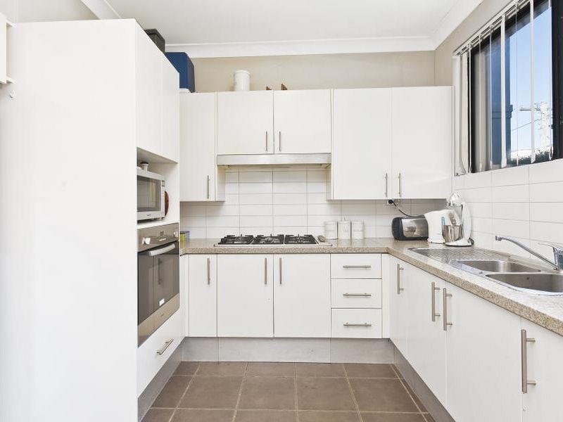 1/30-32 Lydbrook Street, Westmead NSW 2145