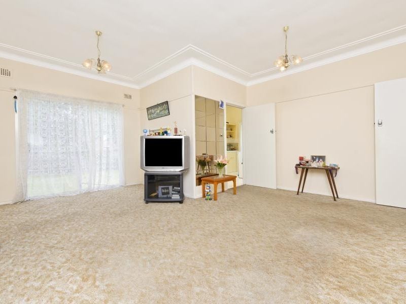 22 Brotherton Street, South Wentworthville NSW 2145