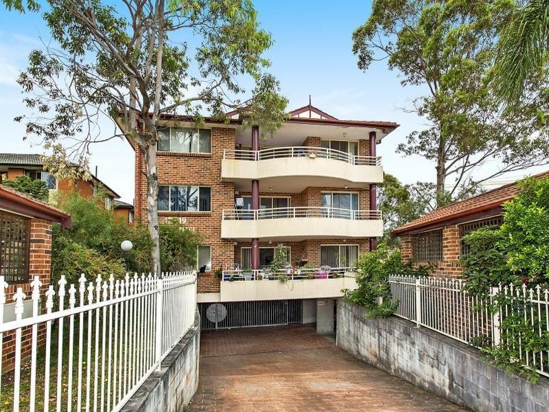 1/17-19 Station Street West, Parramatta NSW 2150