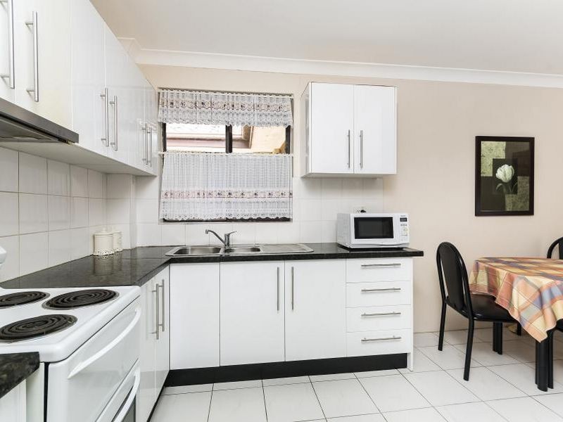 6/11-13 Marsden Street, Granville NSW 2142
