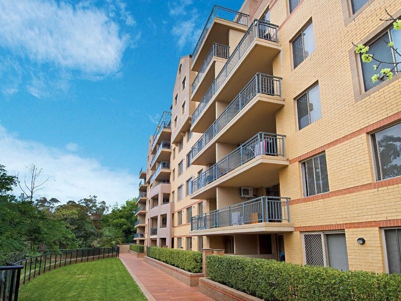 18 Sorrell Street, Parramatta NSW 2150