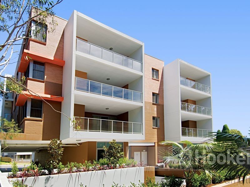 35-37 Darcy Road, Westmead NSW 2145