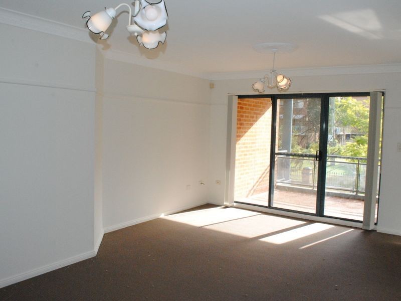 2-6 Priddle Street, Westmead NSW 2145