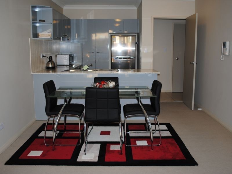 19-21 Good Street (9-10 The Park), Parramatta NSW 2150