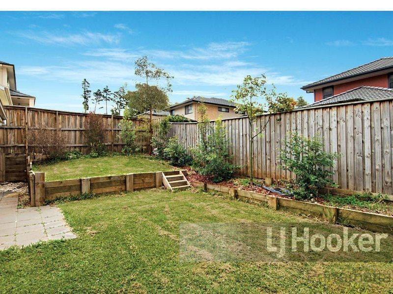 15 Dungara Drive, Pemulwuy NSW 2145