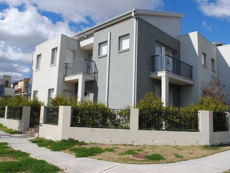 152 Driftway Drive, Pemulwuy NSW 2145