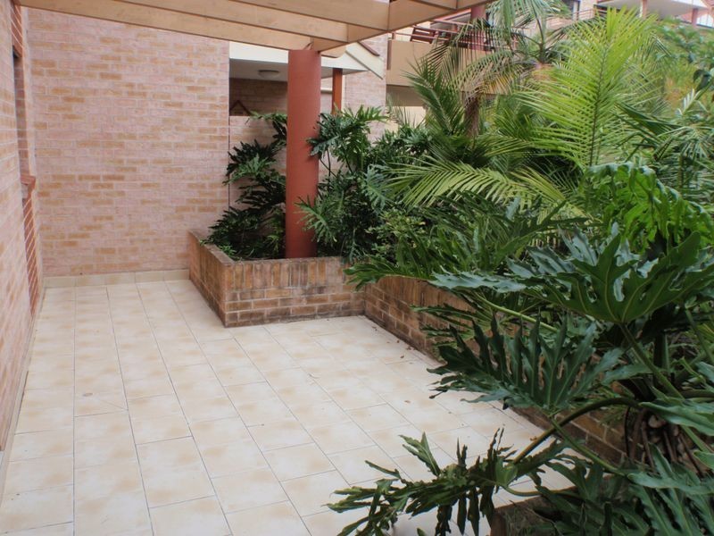 14-16 Campbell Street, Northmead NSW 2152