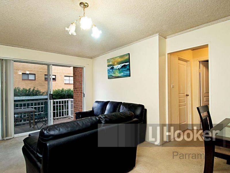 27 Windsor Road, Merrylands NSW 2160