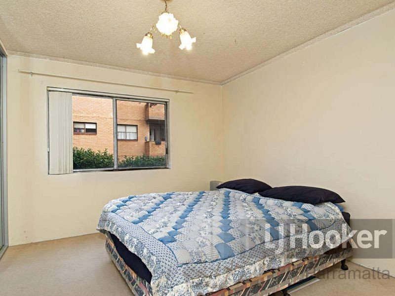 27 Windsor Road, Merrylands NSW 2160