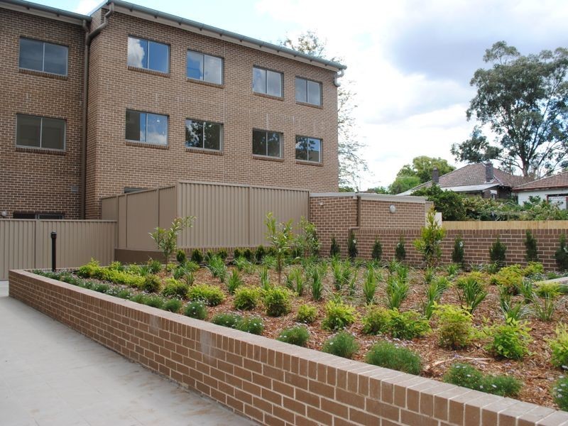 2-6 Howard Avenue, Northmead NSW 2152