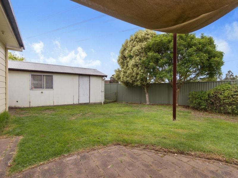 90 Greenmeadows Crescent, Toongabbie NSW 2146