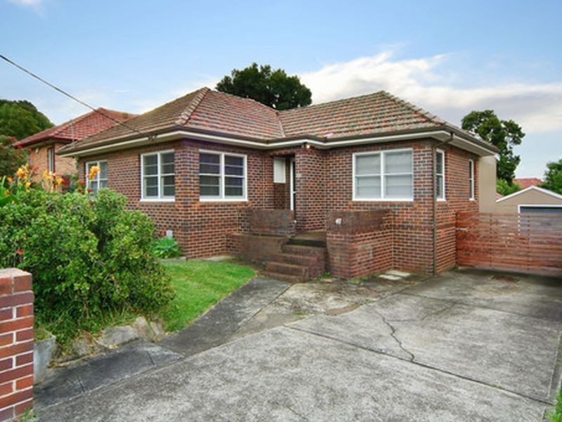 47 Church Avenue, Westmead NSW 2145