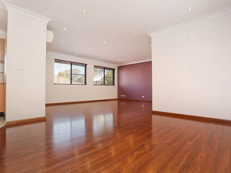 17/13 Oxford Street, Merrylands NSW 2160