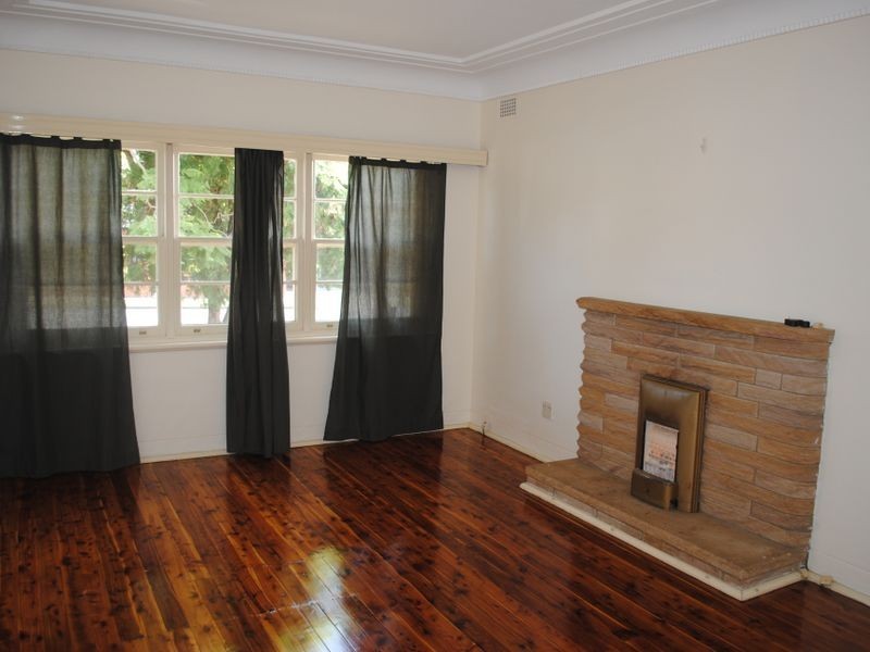 58 Amos Street, Westmead NSW 2145