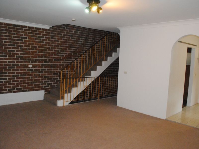 5 Railway Parade, Westmead NSW 2145