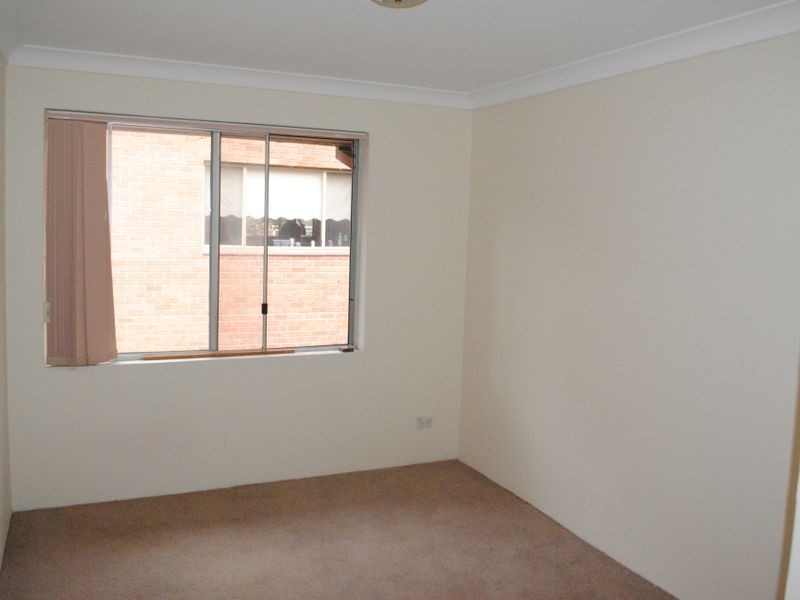 5 Railway Parade, Westmead NSW 2145