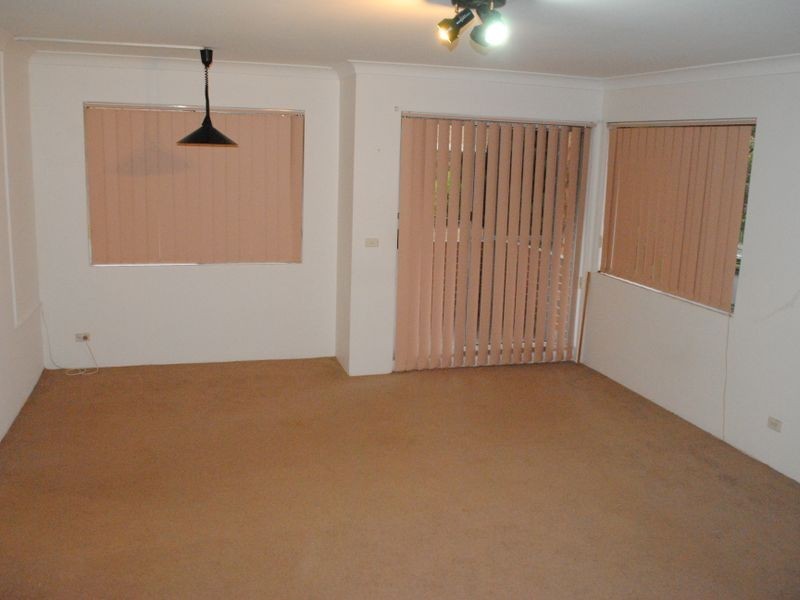 5 Railway Parade, Westmead NSW 2145