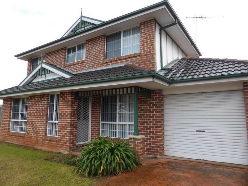 16 Buyu Road, Glenmore Park NSW 2745