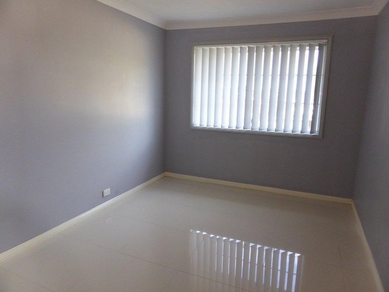 16 Buyu Road, Glenmore Park NSW 2745