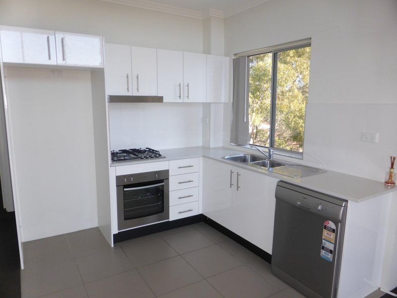 18/38 Boomerang Street, Merrylands NSW 2160