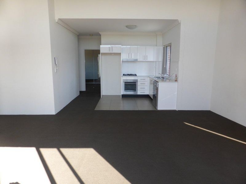 18/38 Boomerang Street, Merrylands NSW 2160