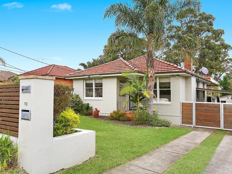 10 Phillip Street, Oatlands NSW 2117