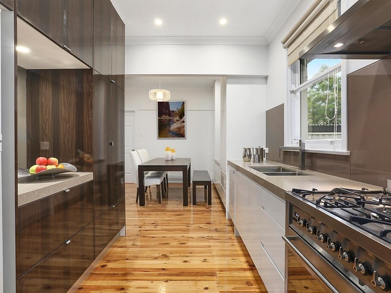 10 Phillip Street, Oatlands NSW 2117