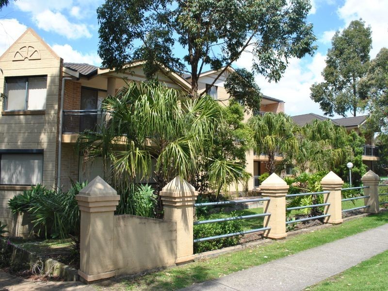 34 Hassall Street, Westmead NSW 2145