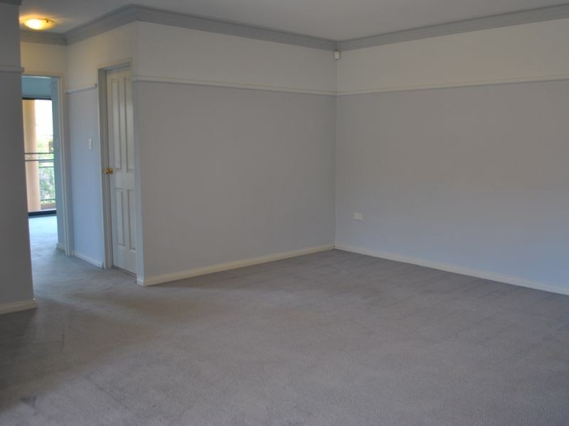 34 Hassall Street, Westmead NSW 2145