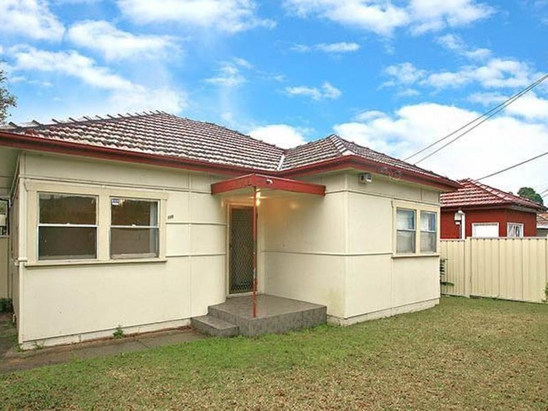 226 Woodville Road, Merrylands NSW 2160