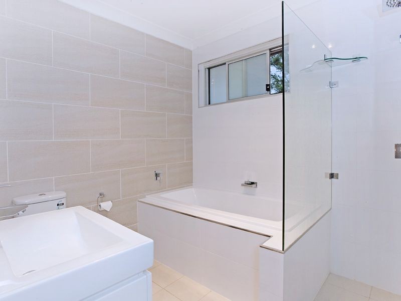 8 Alto Street, South Wentworthville NSW 2145