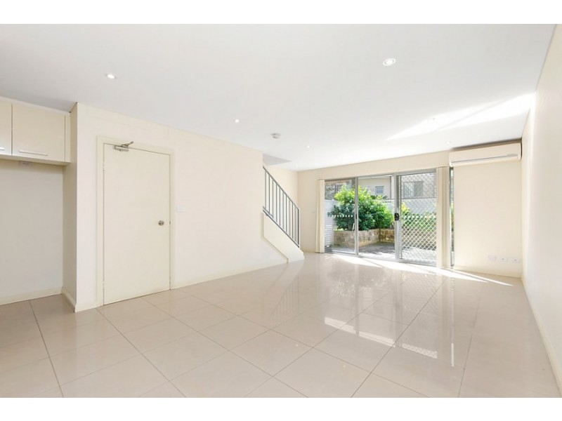 31/47-49 Gladstone Street Access Via Waugh Avenue, North Parramatta NSW 2151