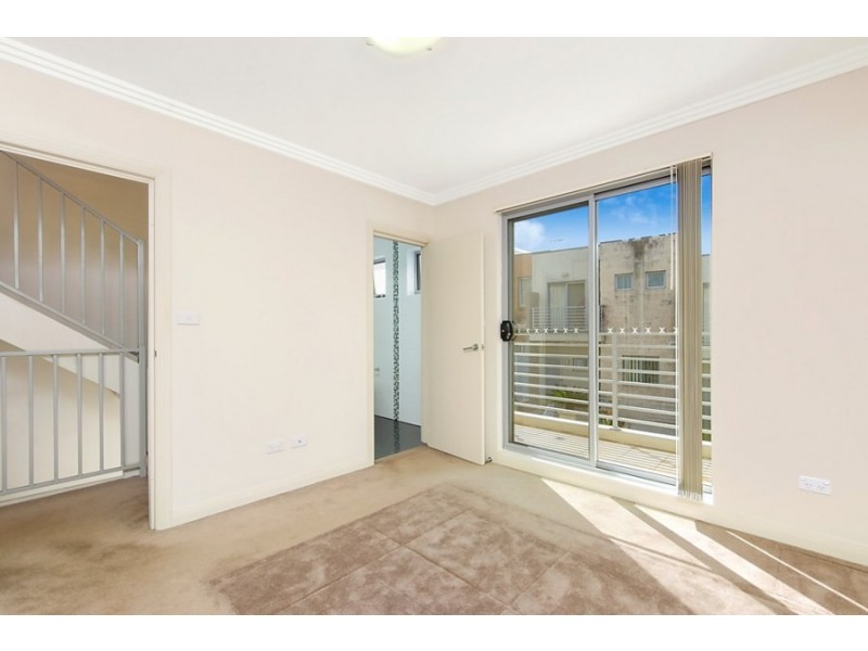 31/47-49 Gladstone Street Access Via Waugh Avenue, North Parramatta NSW 2151