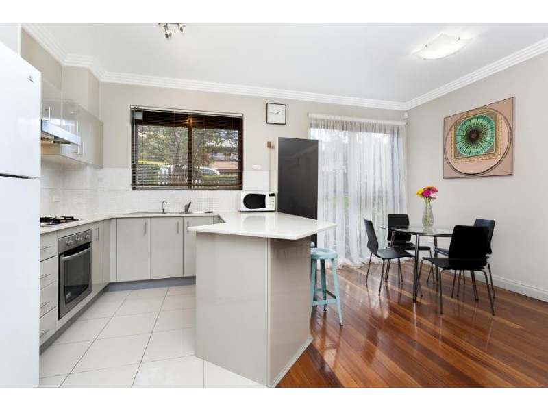 10/22-24A Parkside Lane, Westmead NSW 2145