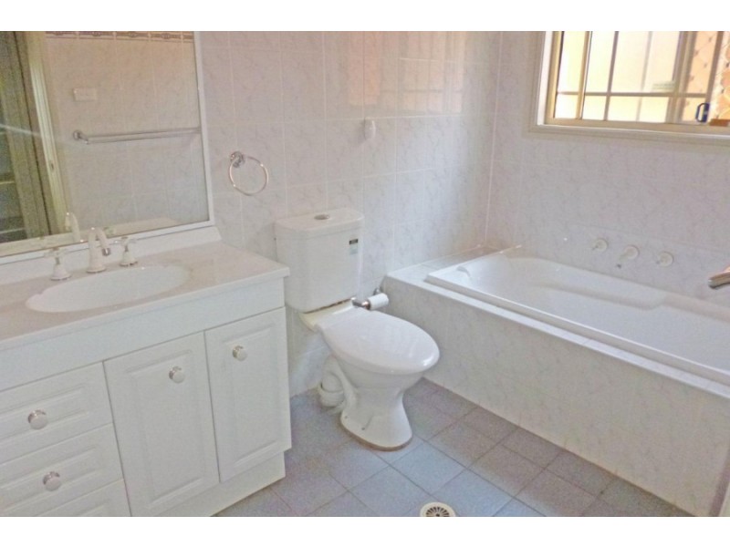 197A Wentworth Avenue, Pendle Hill NSW 2145