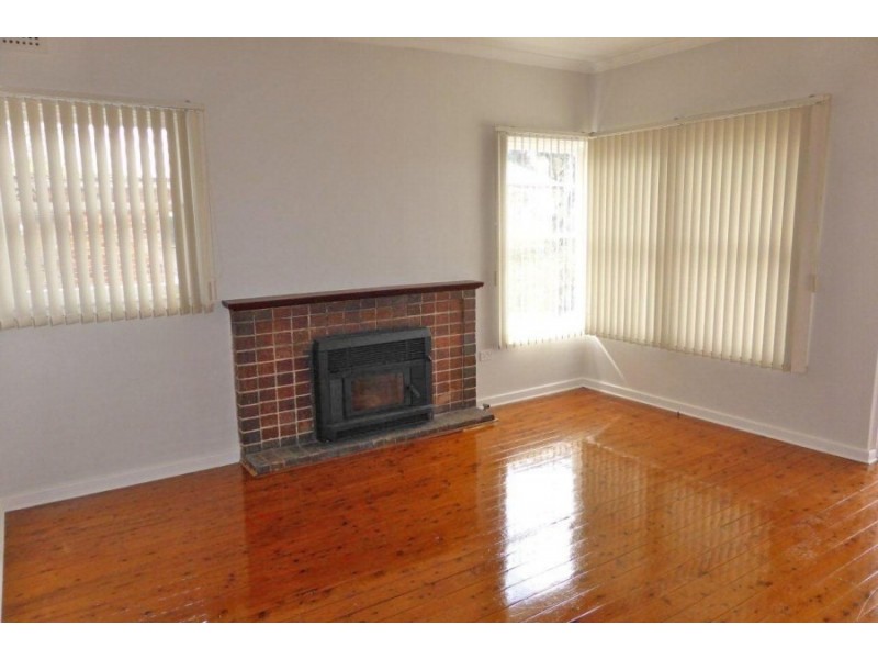 53 Laura Street, Merrylands NSW 2160