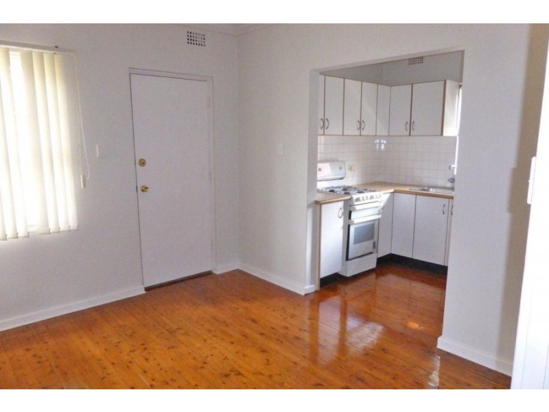 53 Laura Street, Merrylands NSW 2160